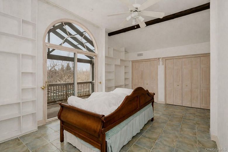 50 Cedar Lane