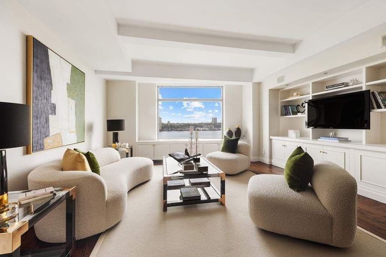 50 Riverside Drive #10B