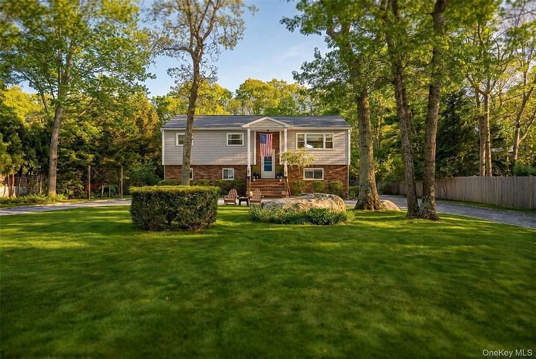 50 Runnymeade Drive