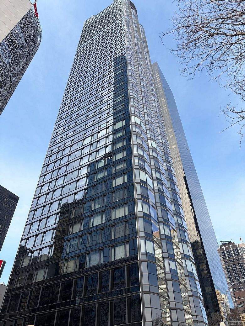 50 United Nations Plaza #6A