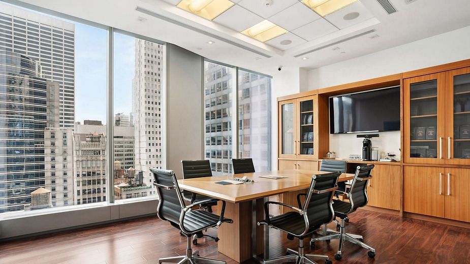 50 West 47th Street #1711