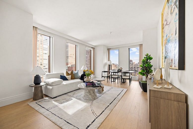 50 West 66th Street #15A