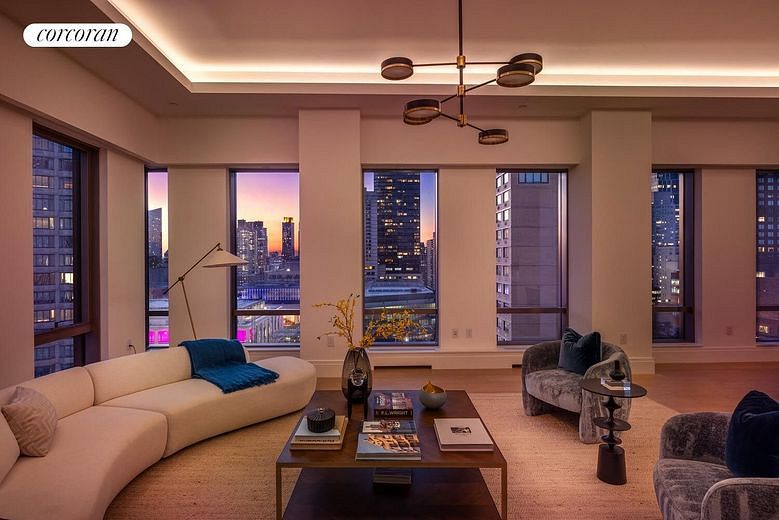 50 West 66th Street #17F
