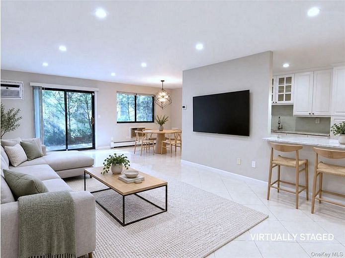 500 Central Park Avenue #212