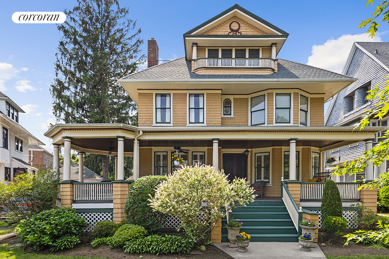 500 East 18th Street