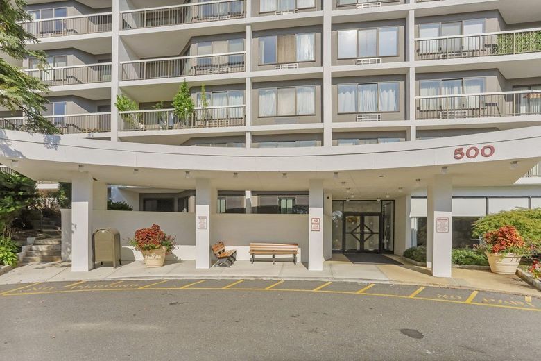 500 High Point Drive #709