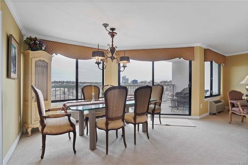 Image 1 of 30 for 500 Highpoint Drive #811 in Westchester, Greenburgh, NY, 10530