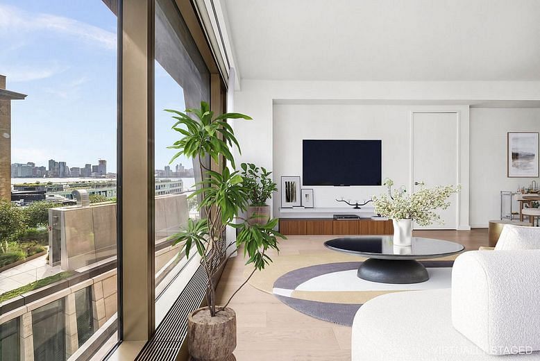500 West 18th Street #W9G