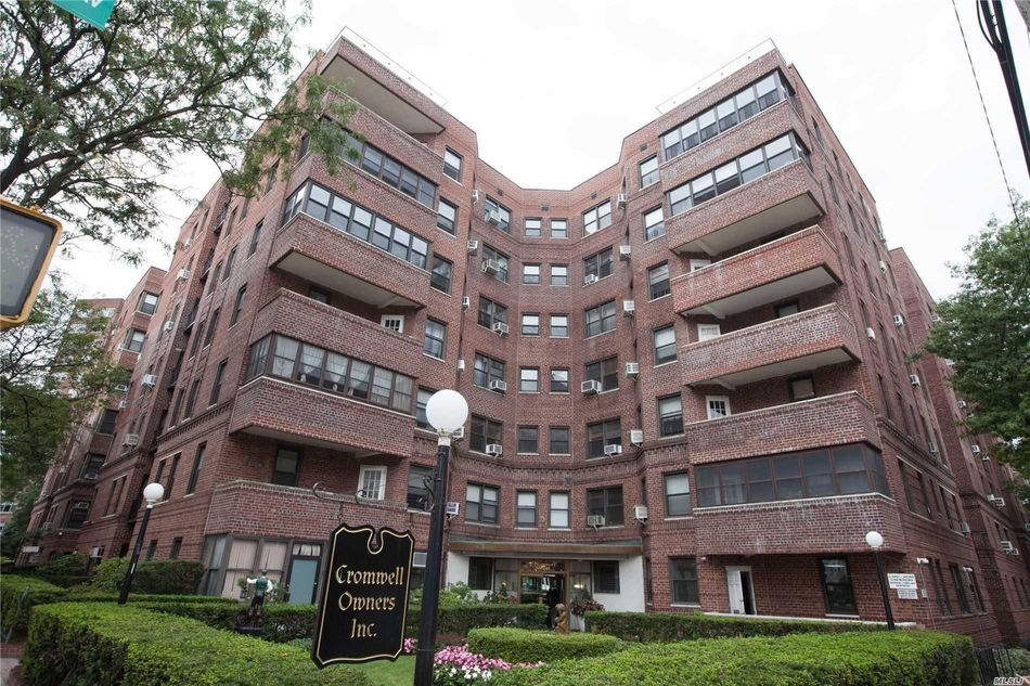 Image 1 of 16 for 69-60 108 Street #404 in Queens, Forest Hills, NY, 11375