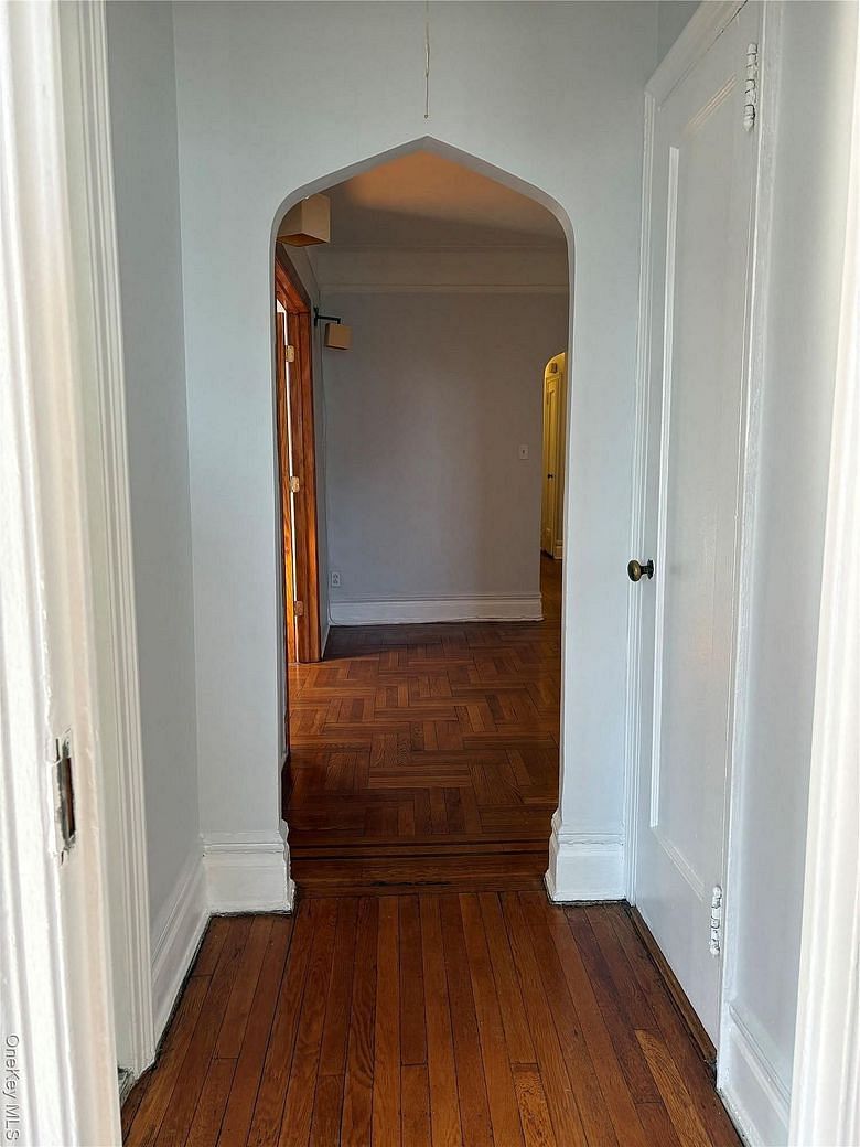 5005 43rd Avenue #5H