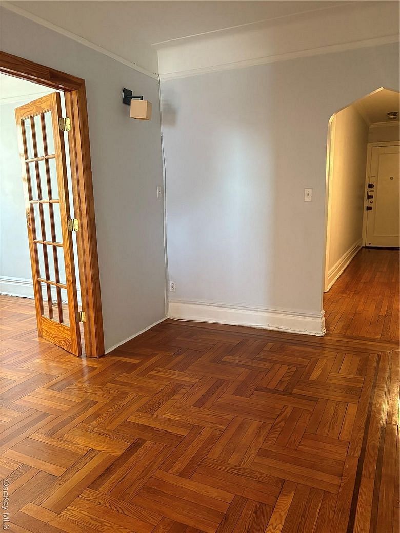 5005 43rd Avenue #5H