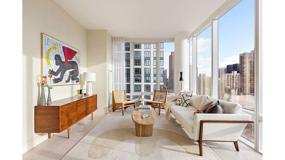 501 Third Avenue #10B