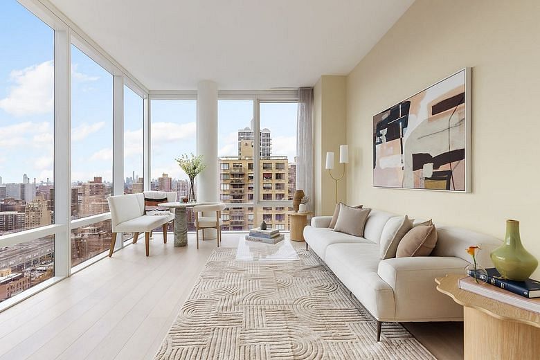 501 Third Avenue #21A