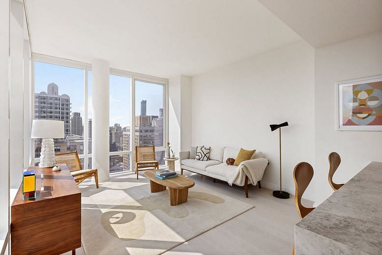 501 Third Avenue #25A