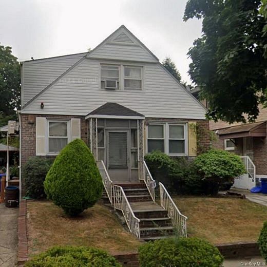 5017 190th Street