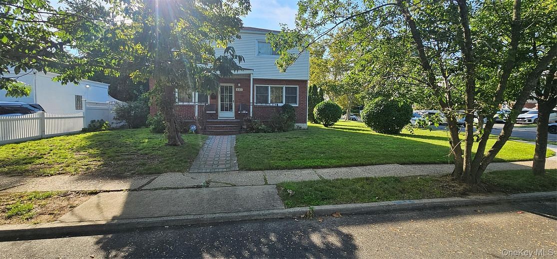 502 Croydon Road