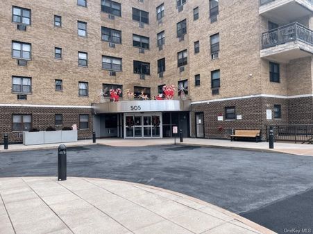 Image 1 of 11 for 505 Central Avenue #212 in Westchester, White Plains, NY, 10606