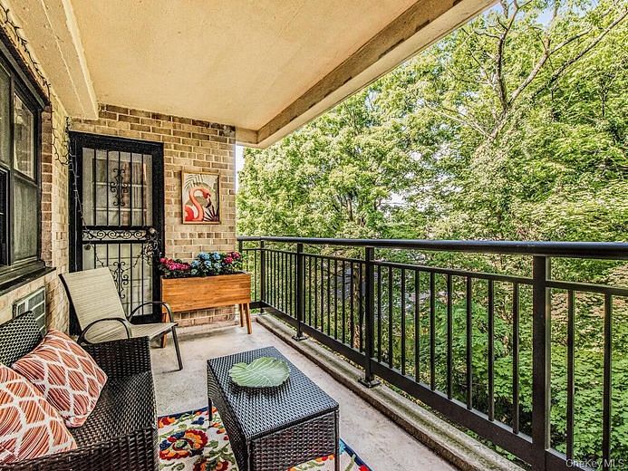 505 Central Avenue #618