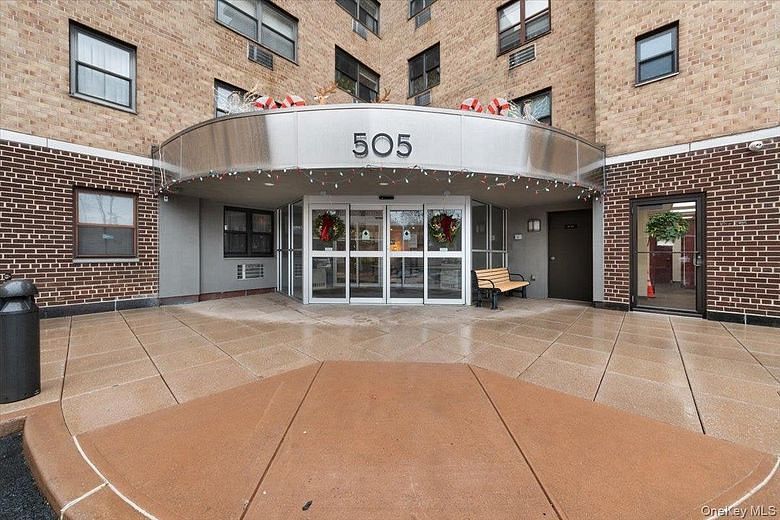505 Central Avenue #725