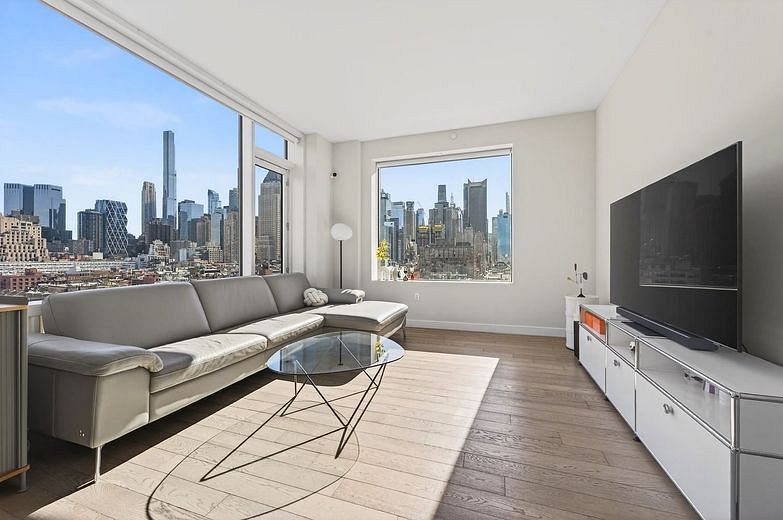 505 West 43rd Street #14A