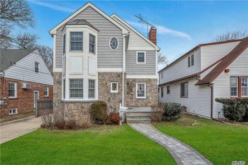 Image 1 of 23 for 24 Linden St in Long Island, Malverne, NY, 11565