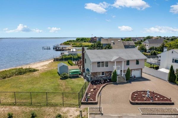 Image 1 of 28 for 357 Ocean Avenue in Long Island, Amityville, NY, 11701
