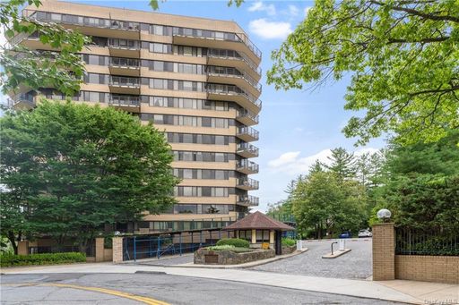 Image 1 of 18 for 25 Rockledge Avenue #1017 in Westchester, White Plains, NY, 10601