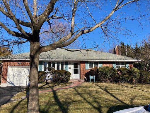 Image 1 of 18 for 51 Grover Lane in Long Island, E. Northport, NY, 11731
