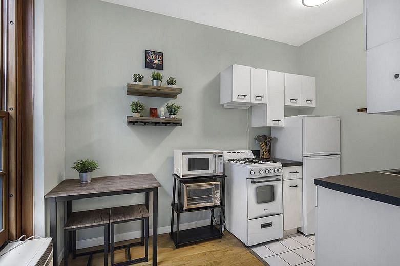 508 East 78th Street #4G