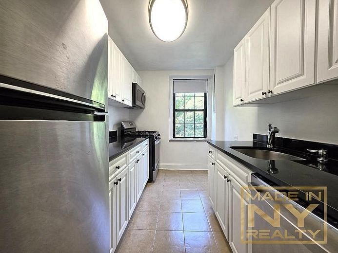 51-01 39th Avenue #F52