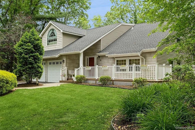 51 Chelsea Drive