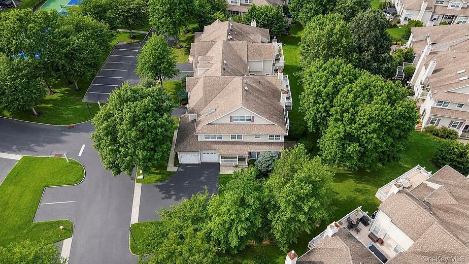 51 Deer Valley Drive