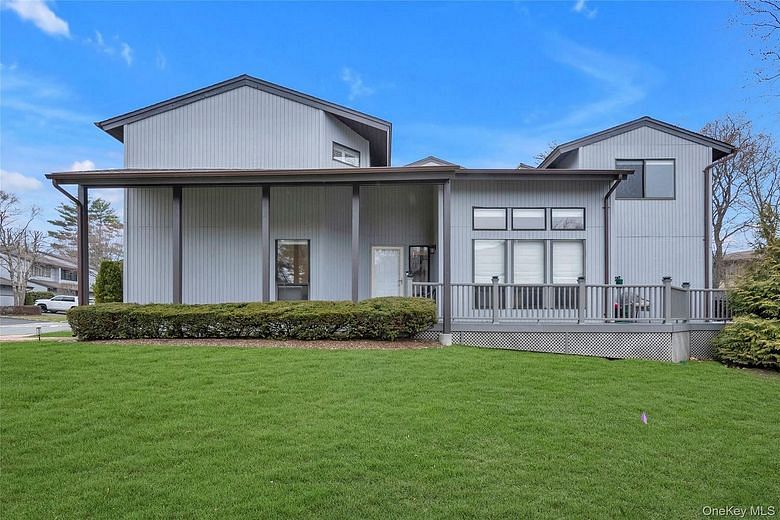 51 Foxwood Drive #51