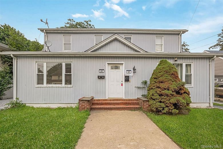 51 Peters Avenue