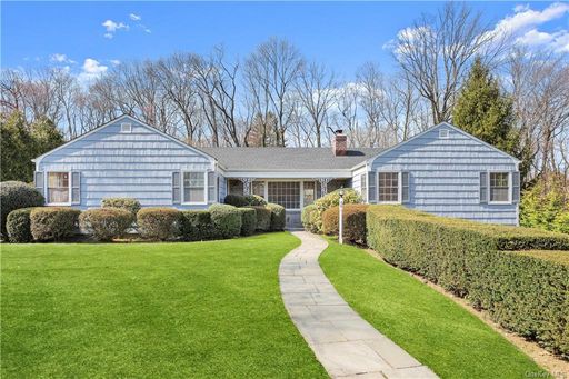 Image 1 of 26 for 51 Wildwood Road in Westchester, Scarsdale, NY, 10583