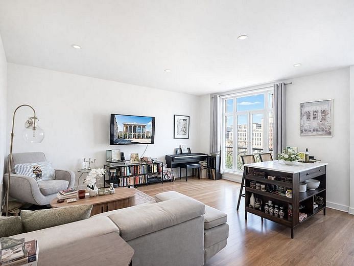 510 West 110th Street #PH12D