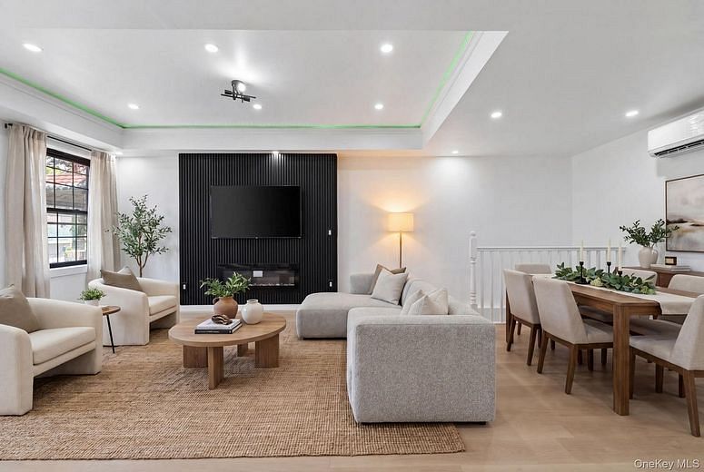 511 E 54th Street