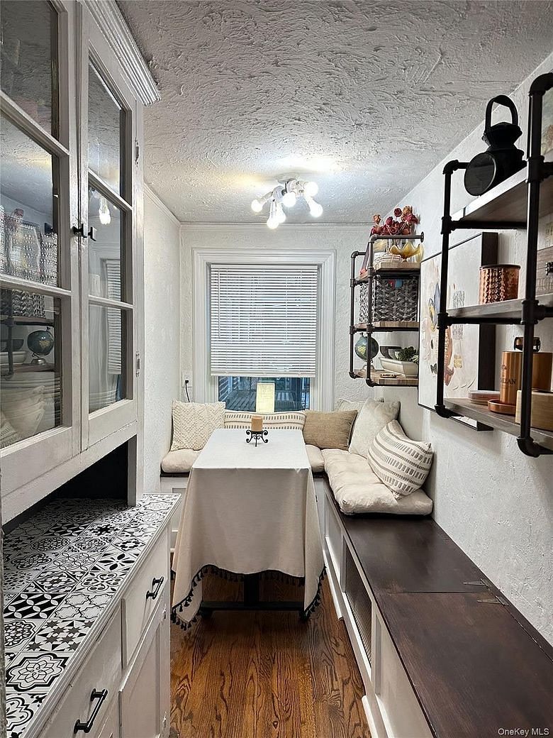 512 Mamaroneck Avenue #E