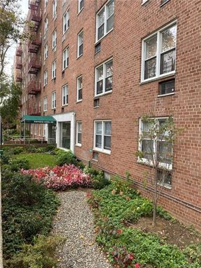 Image 1 of 19 for 600 Locust Avenue #2G in Westchester, Mount Vernon, NY, 10552