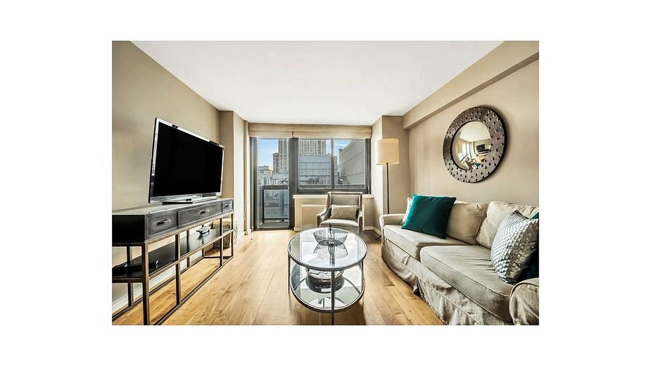 515 East 72nd Street #15D