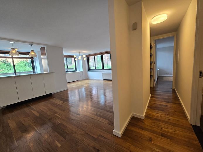 515 East 72nd Street #4b