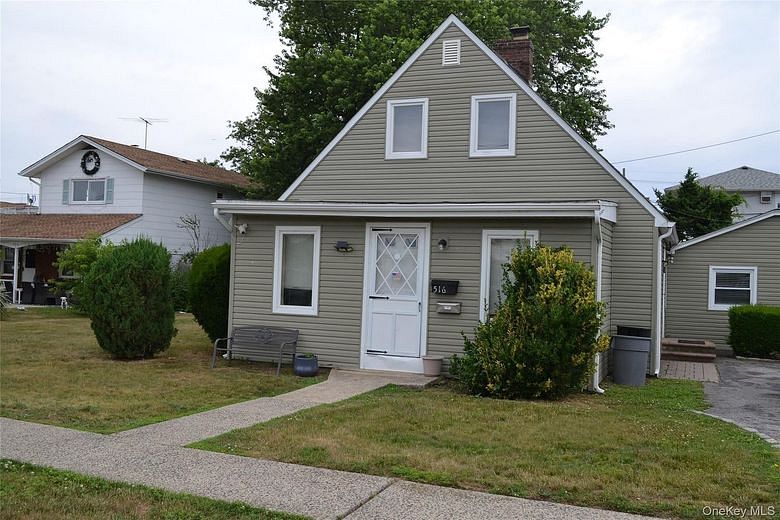 516 Long Beach Road