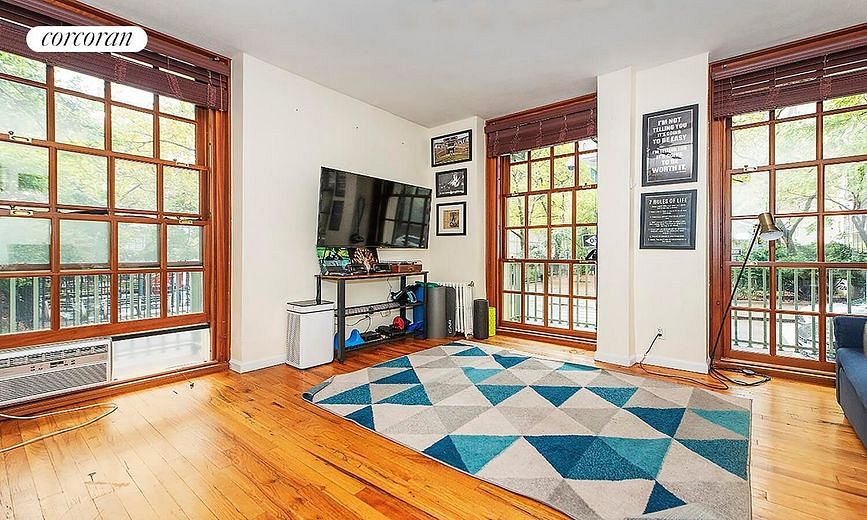 517 East 77th Street #1N