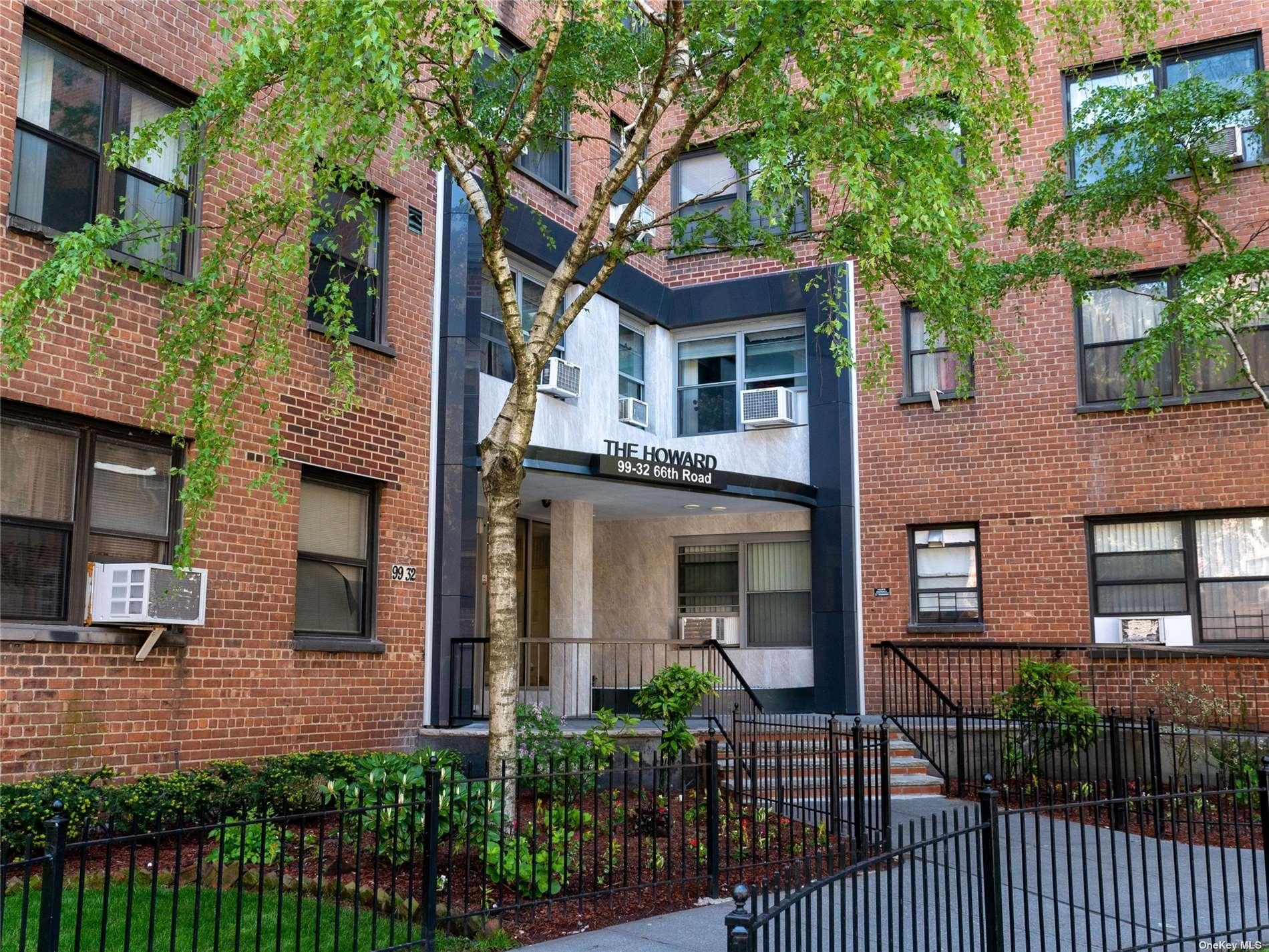 99-32 66th Rd #3M in Queens, Rego Park, NY 11374