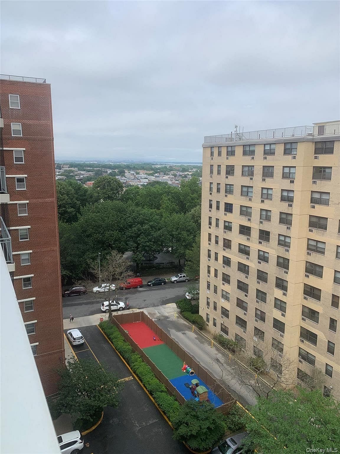 Image 1 of 10 for 52-40 39 Drive #10C in Queens, Woodside, NY, 11377