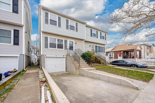 Image 1 of 19 for 52 E Pine Street in Long Island, Long Beach, NY, 11561
