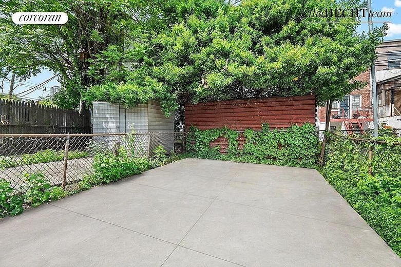 52 East 55th Street #2FAM