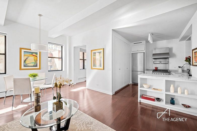 52 East 78th Street #4CD