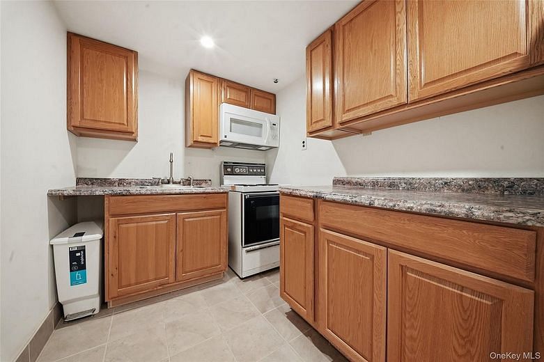 52 N 15th Street
