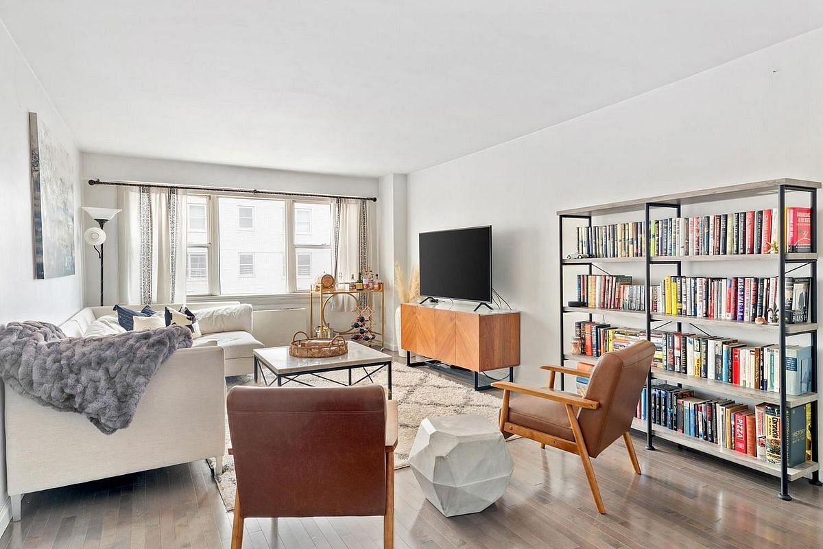 Image 1 of 7 for 520 East 76th Street #9G in Manhattan, New York, NY, 10021